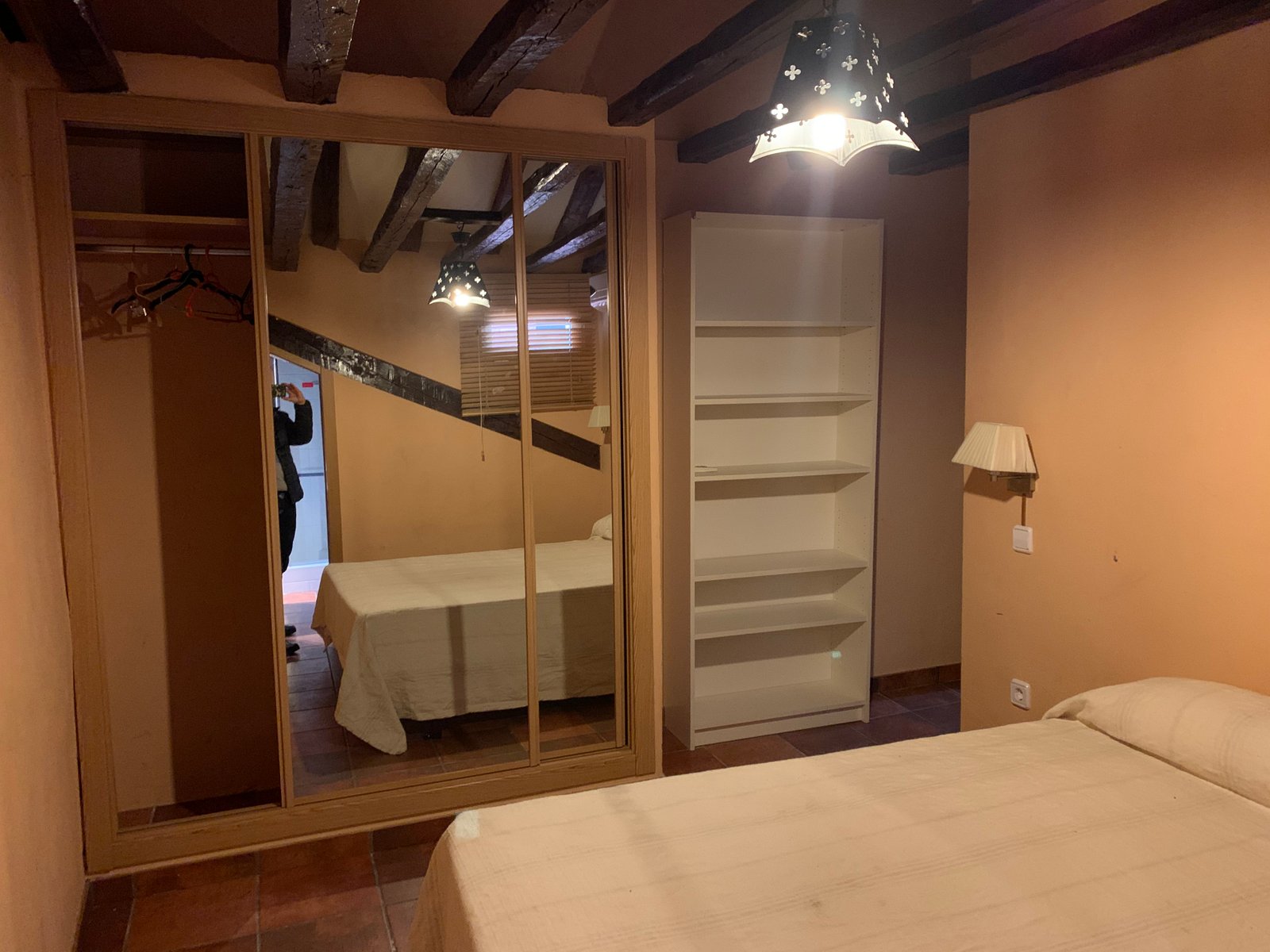 Toledo 46 bedroom